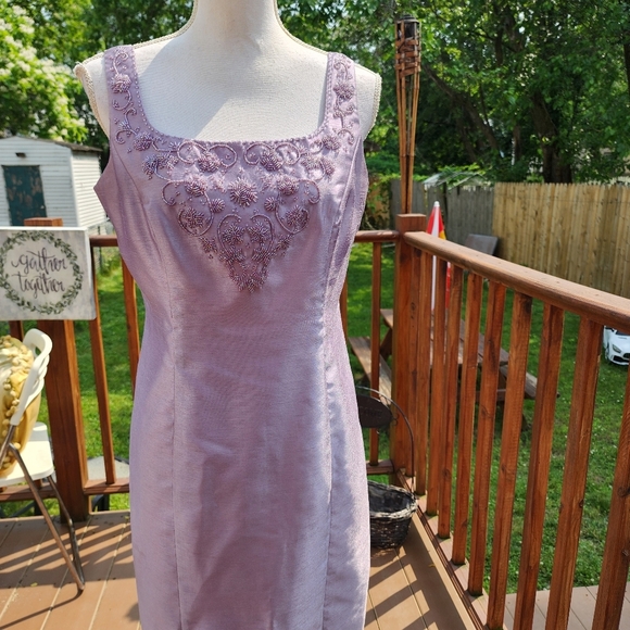 Jeanne Alesander Elegant Lavender Sleeveless Formal Dress Size 8 - Picture 8 of 12